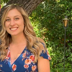 Meet your Posher, Deanna